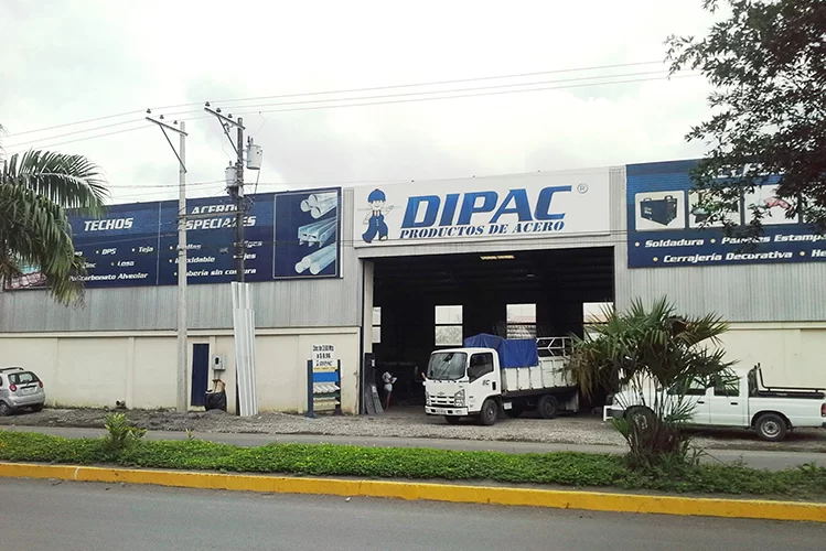 Fachada de la sucursal Dipac en El Coca